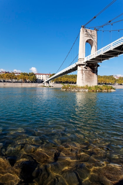 Free photo footbridge view