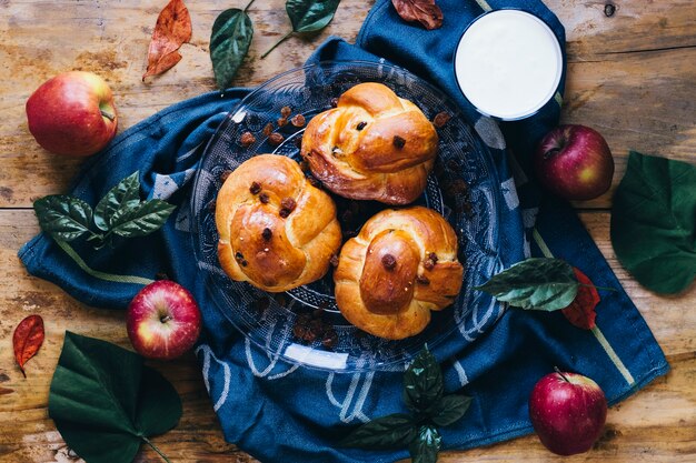 Fresh buns and delicious apples