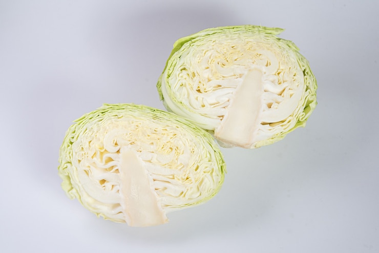 無料Photo テーブルの上の新鮮なキャベツ