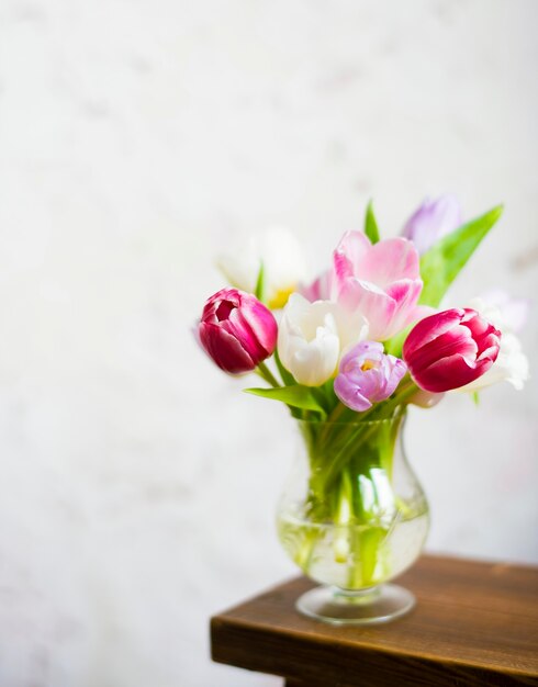 Fresh flower arrangement 