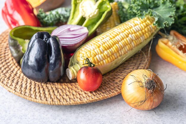 Free photo fresh garden vegetables on the kitchen table closeup