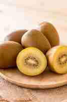 Free photo fresh golden kiwi