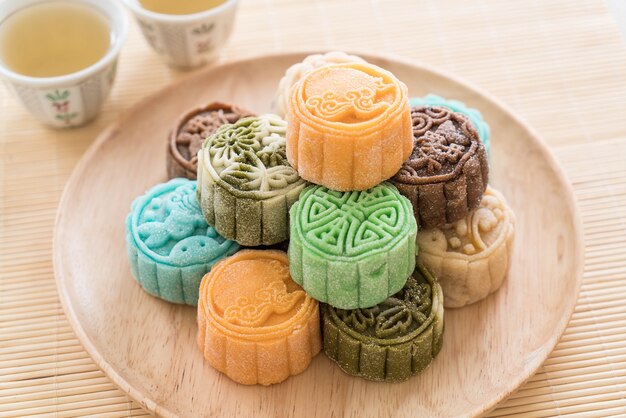 Free photo fresh moon cake