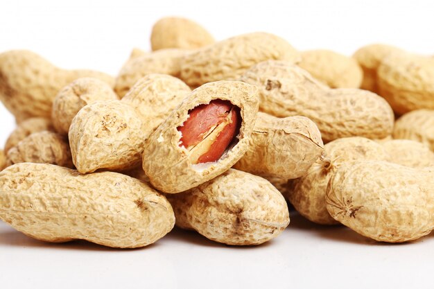  fresh peanuts