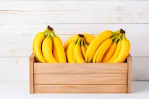 Foto gratuita disposizione di banane crude fresche