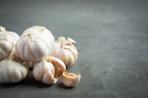 Fresh raw garlic ready to cook