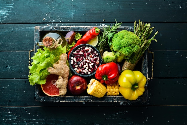 新鮮な​野菜​や​果物​。​健康​食品​。​上面図​。​空き​コピー​スペース​。