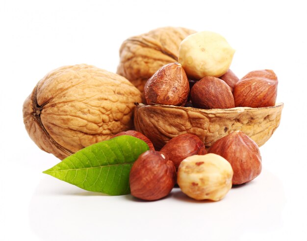  fresh walnuts and hezelnuts