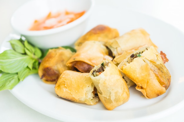 Free photo fried spring roll