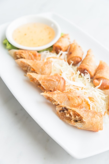 Free photo fried spring rolls