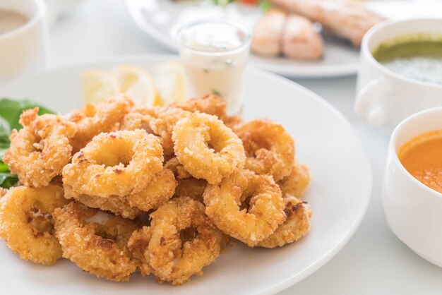 fried squid (calamari rings)