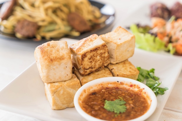 Жареный тофу - здоровая пища