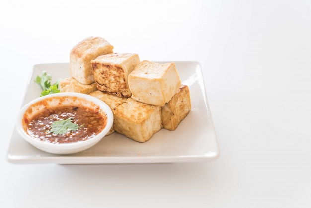 Free photo fried tofu - healthy food