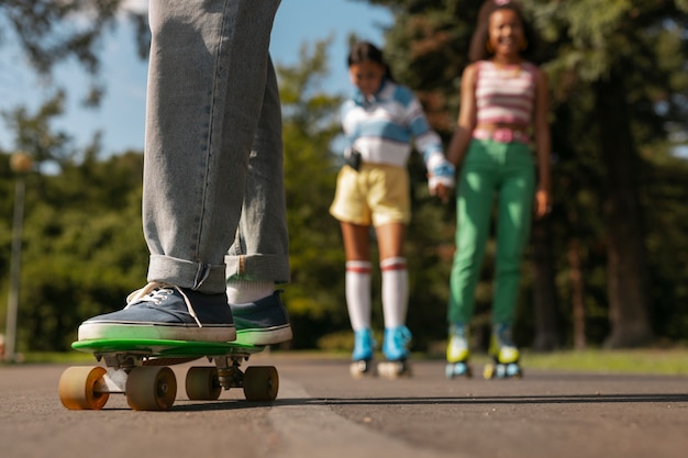 Free photo friends having fun while skating