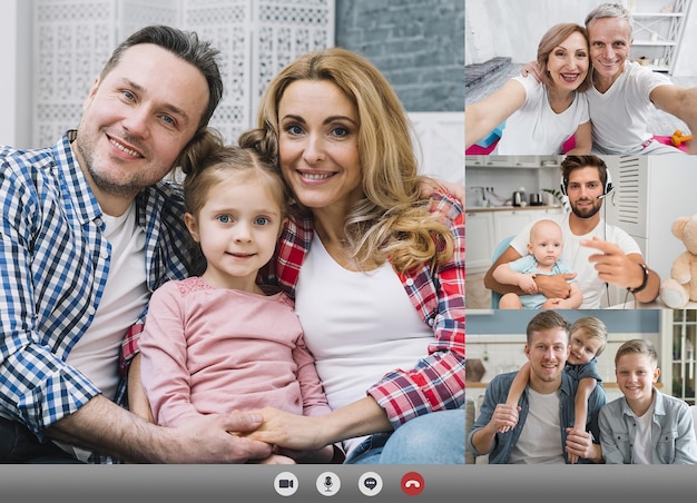 無料写真 追いつくためにビデオ通話をしている友人や家族