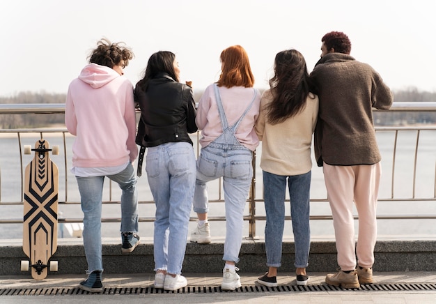 다시보기 함께 포즈 친구