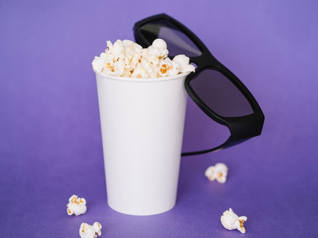 Front view 3d glasses with popcorn box