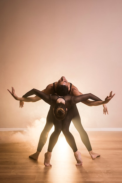 Front view ballet couple performance