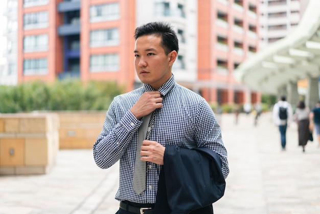 Free photo front view of business man in suit