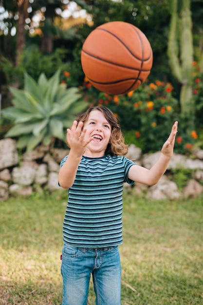 Free photo front view of child playing