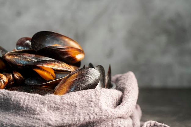 Front view of delicious seafood mussels