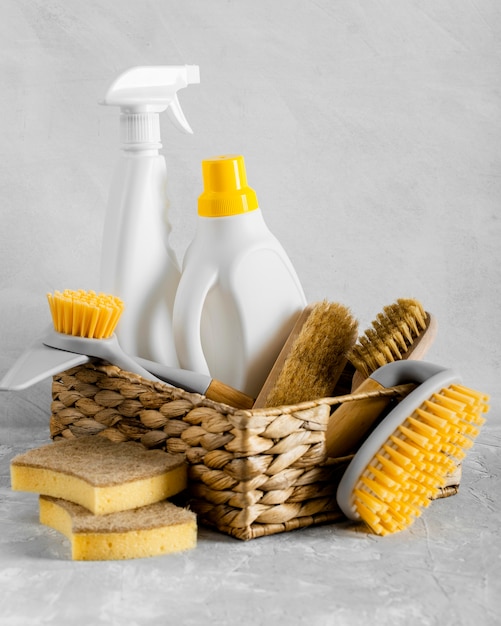 Free photo front view of eco-friendly cleaning brushes in basket with ablution