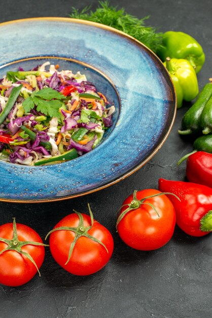 Free photo front view fresh cabbage salad with greens and vegetables on a dark background health salad meal food ripe