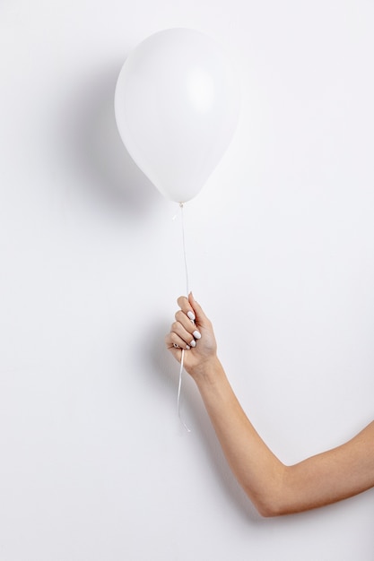 Front view of hand held balloon