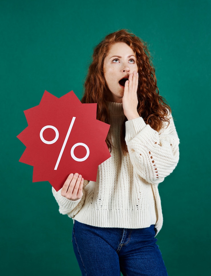 Free Photo front view of screaming woman showing banner of sale