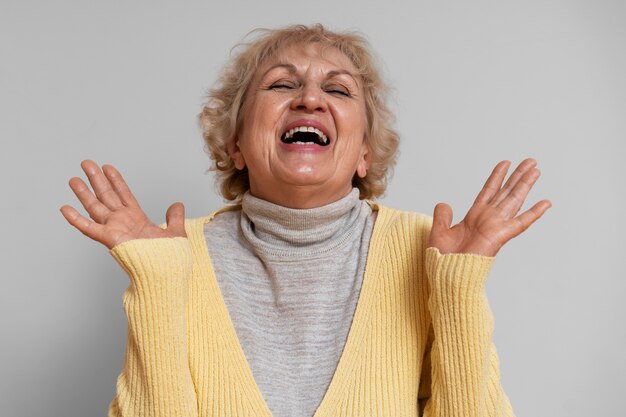 Front view smiley woman posing