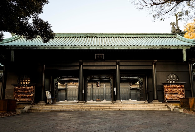 Free photo front view of traditional japanese wooden structure