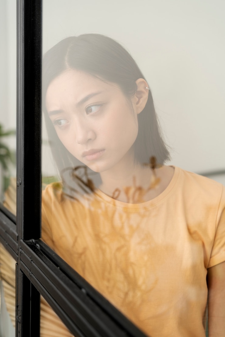 免費 Photo 前景: 患有欺騙症候群的女性