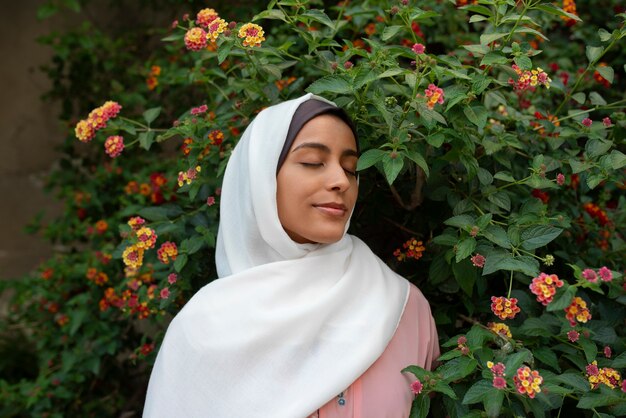 Front view woman wearing halal outdoors