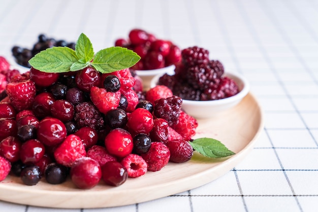 Free photo frozen mixed berry