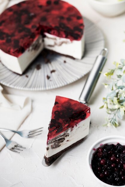 Fruity cake slice assortment