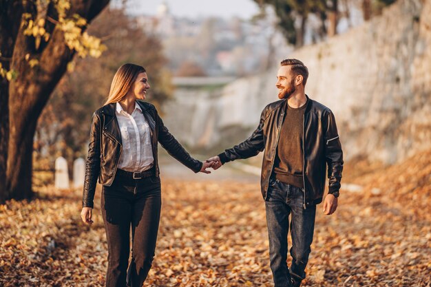 View Wallpaper Home Screen Love Couple Pic Pictures