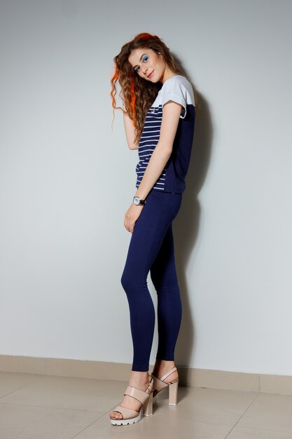 tight blue pants