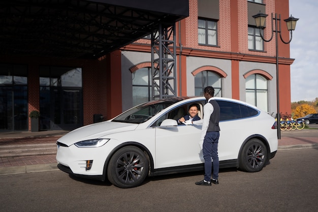 2023 Toyota Prius arrives with more power, efficiency, style