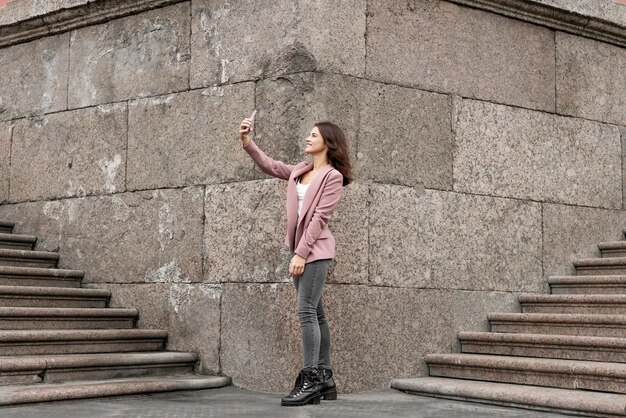 Из чего сделать ступени для лестницы на улице