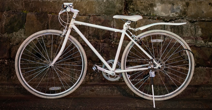無料Photo 真っ白なヴィンテージ自転車