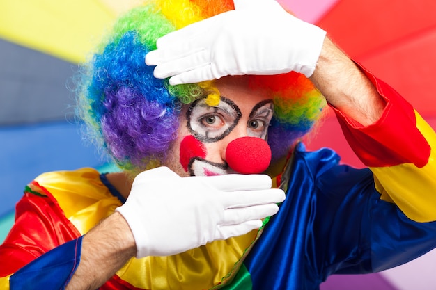 funny-clown-in-a-colorful_53419-7814.jpg