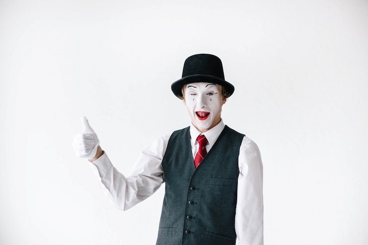 무료 Photo 검은 모자에 재미 있은 mime 그의 엄지를 보유