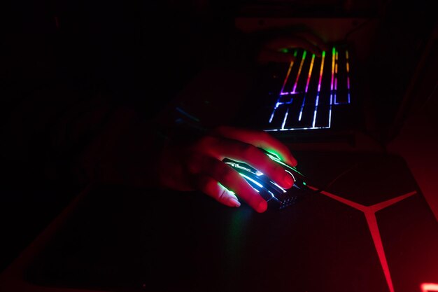 Игровая установка с RGB-подсветкой