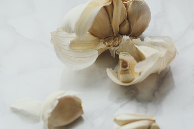 Garlic on the table