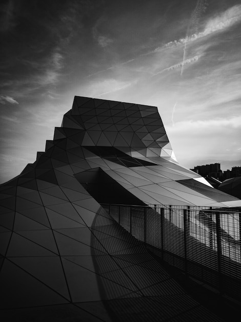 Geometric modern building in black and white