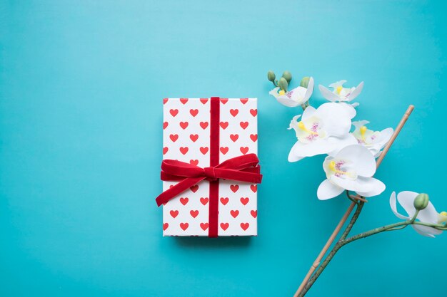 Gift box with flower