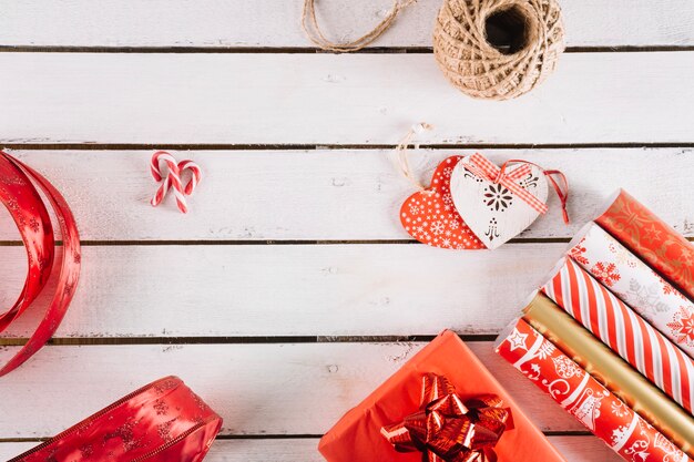 Decorazioni scatole regalo