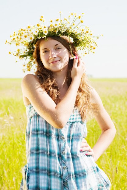 girl  in camomiles chaplet