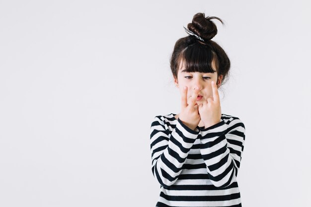 Girl counting to three