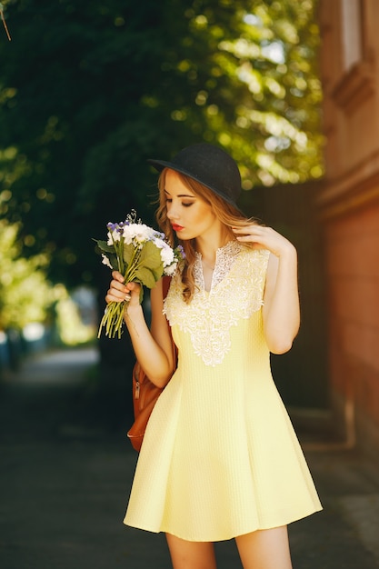 Free photo girl in a hat